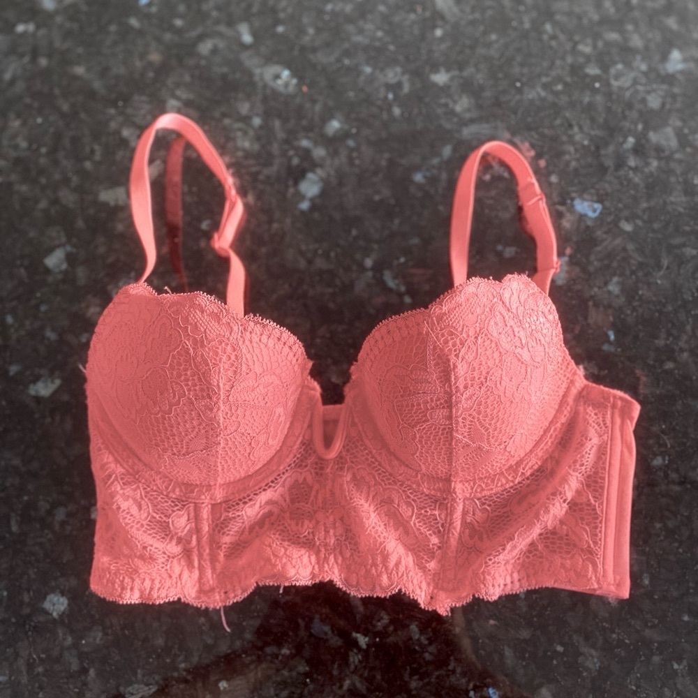 CORAL PINK BRALETTE π©· LA SENZA NWOT
